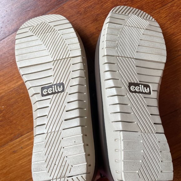 Brand New CCILU XPRESOLE PANTO WOMEN (HIGH TOP) - Brown Mocha - Picture 6 of 8